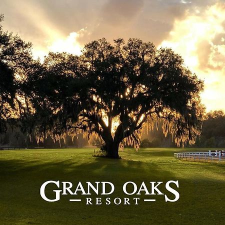 The Grand Oaks Resort Weirsdale Extérieur photo